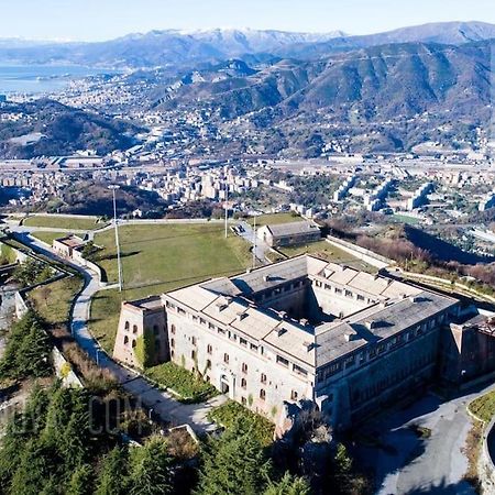 Forti Genova-Free Parking Castellaccio Apartment Buitenkant foto